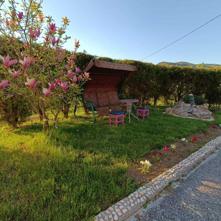 Holiday Home Green Sarajevo Buitenkant foto