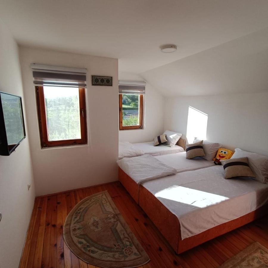 Holiday Home Green Sarajevo Buitenkant foto