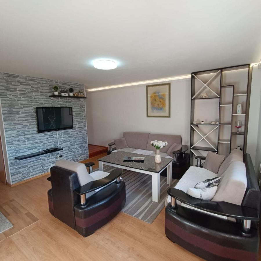 Holiday Home Green Sarajevo Buitenkant foto
